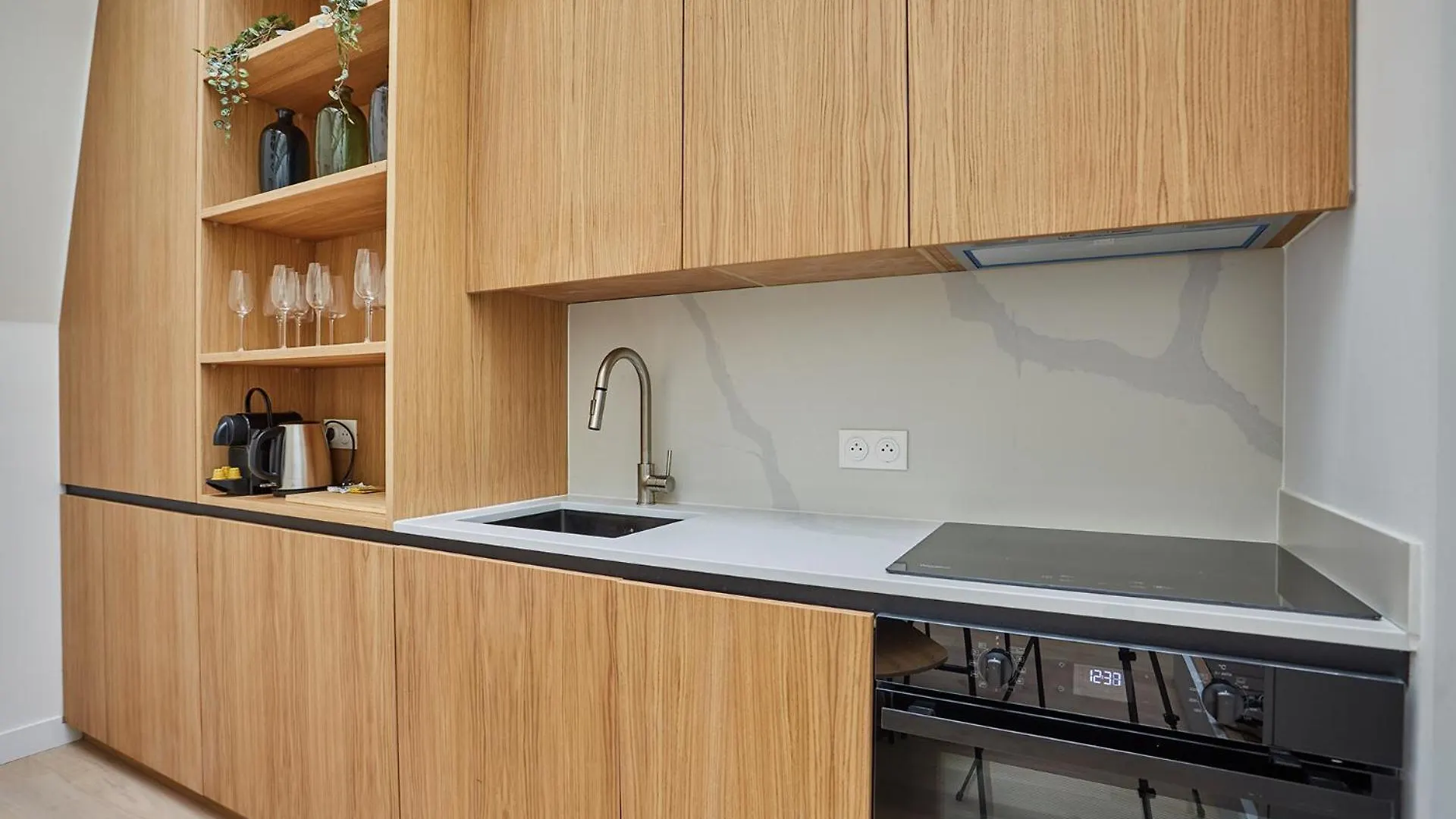 Apartment Le Marais Centre De Paris By Studio Prestige