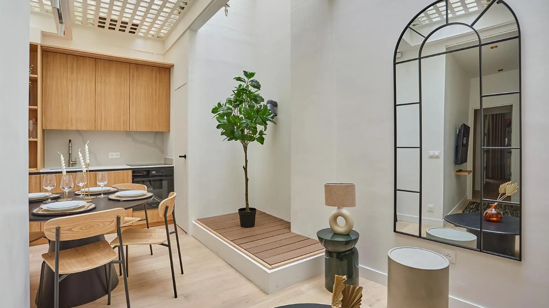 Apartment Le Marais Centre De Paris By Studio Prestige 0*,  France