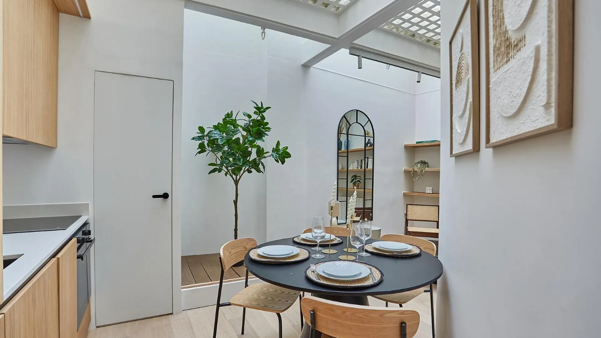 Apartment Le Marais Centre De Paris By Studio Prestige